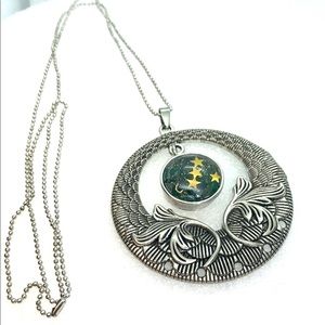 Vintage floral hoop Necklace Handmade 20mm snap SN20